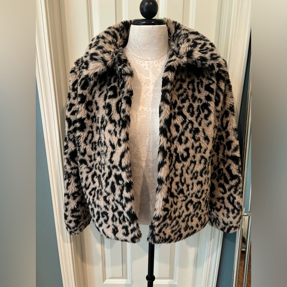 Animal Print Coat - Picture 4 of 13